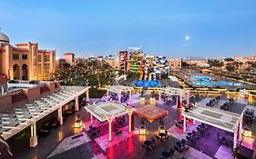 الباتروس أكوا بارك